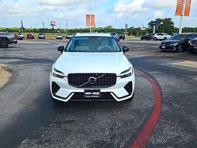 2024 Volvo XC60 Recharge Plug-In Hybrid T8 eAWD PHEV Ultimate Dark Theme
