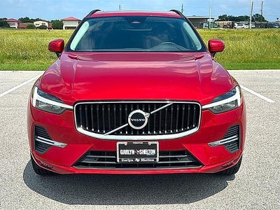 2022 Volvo XC60 B5 AWD Momentum