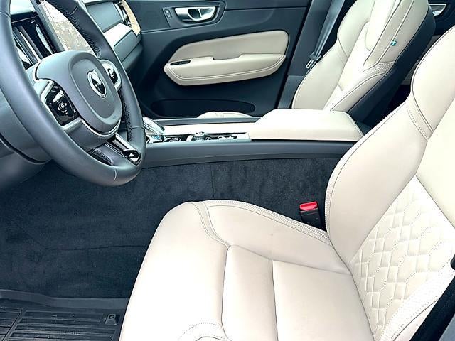 2026 Volvo XC60 B5 AWD Plus