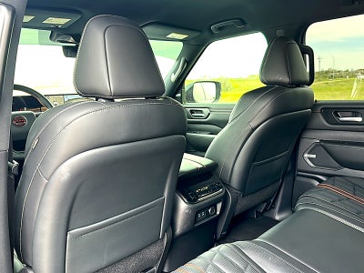 2025 Nissan Armada PRO-4X 4WD