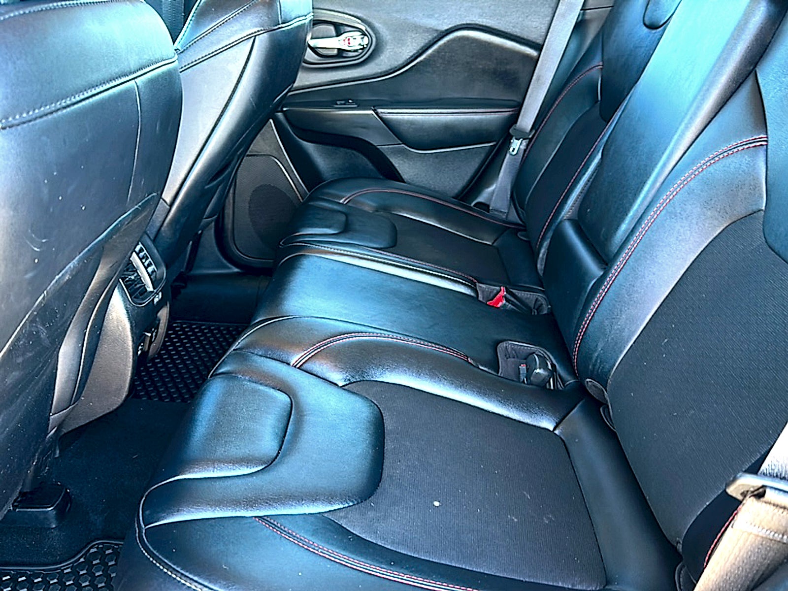 2022 Jeep Cherokee Trailhawk 4x4