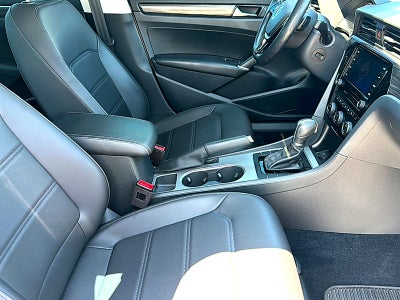 2020 Volkswagen Passat 2.0T R-Line