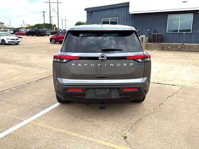 2022 Nissan Pathfinder S 2WD