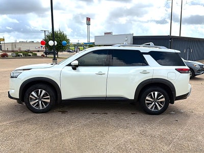 2024 Nissan Pathfinder SL FWD