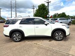 2024 Nissan Pathfinder SL FWD