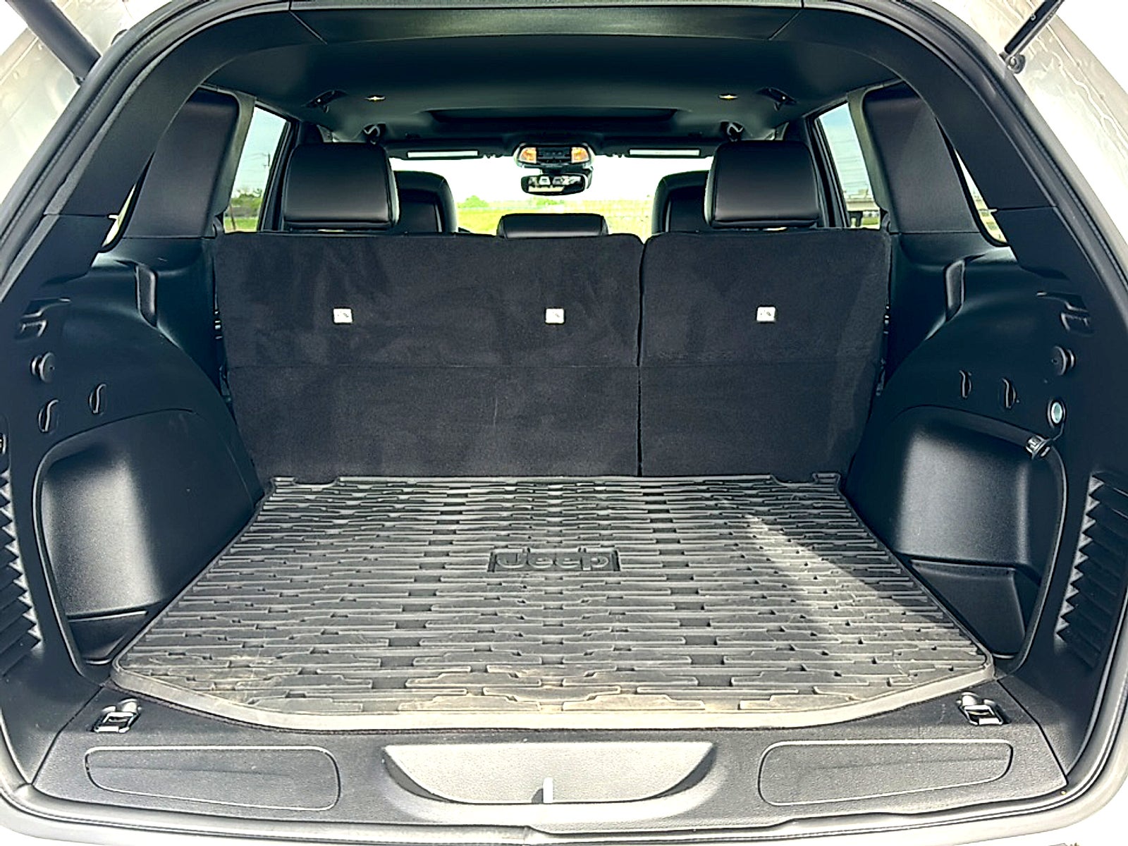 2021 Jeep Grand Cherokee Limited 4x2