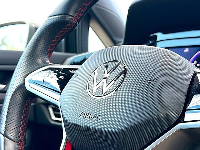 2024 Volkswagen Golf GTI 2.0T S