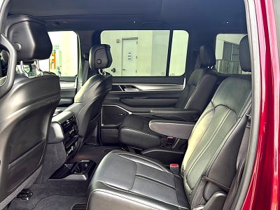 2025 Jeep Wagoneer Series II Carbide