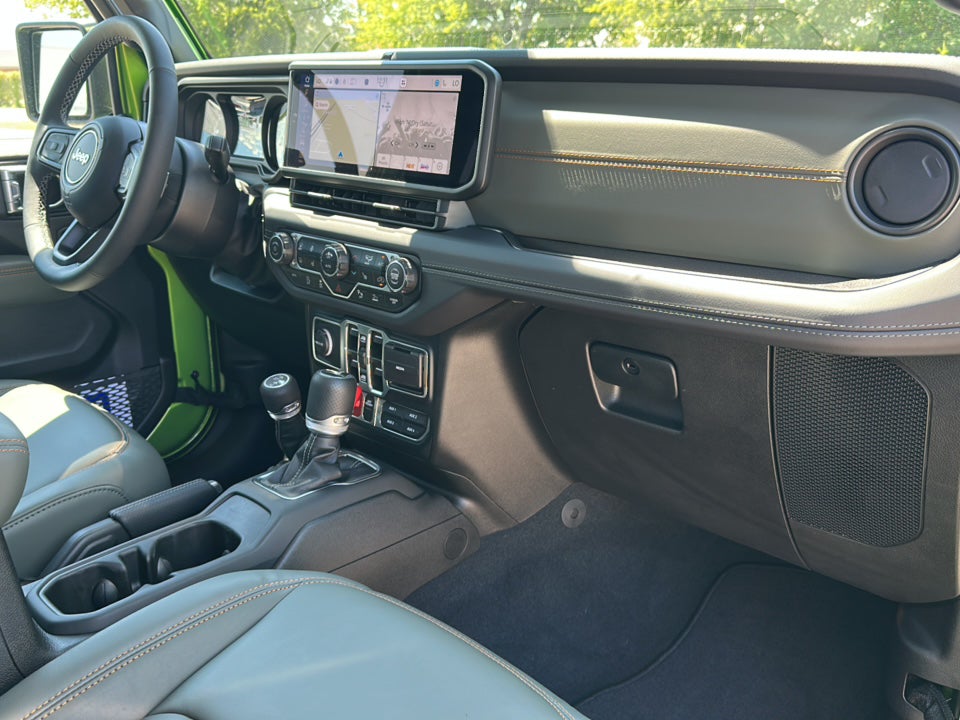 2025 Jeep Gladiator Mojave X