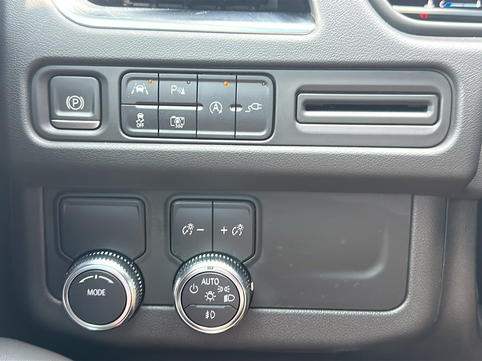 2022 GMC Yukon 2WD SLT