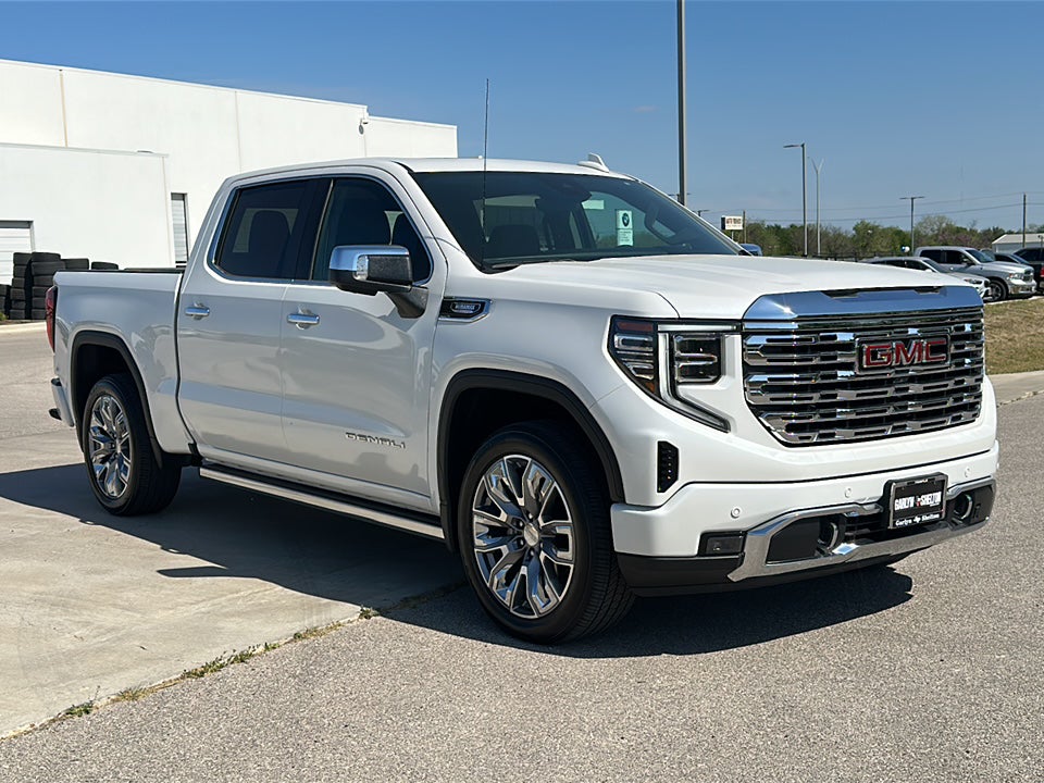 2024 GMC Sierra 1500 4WD Crew Cab Short Box Denali