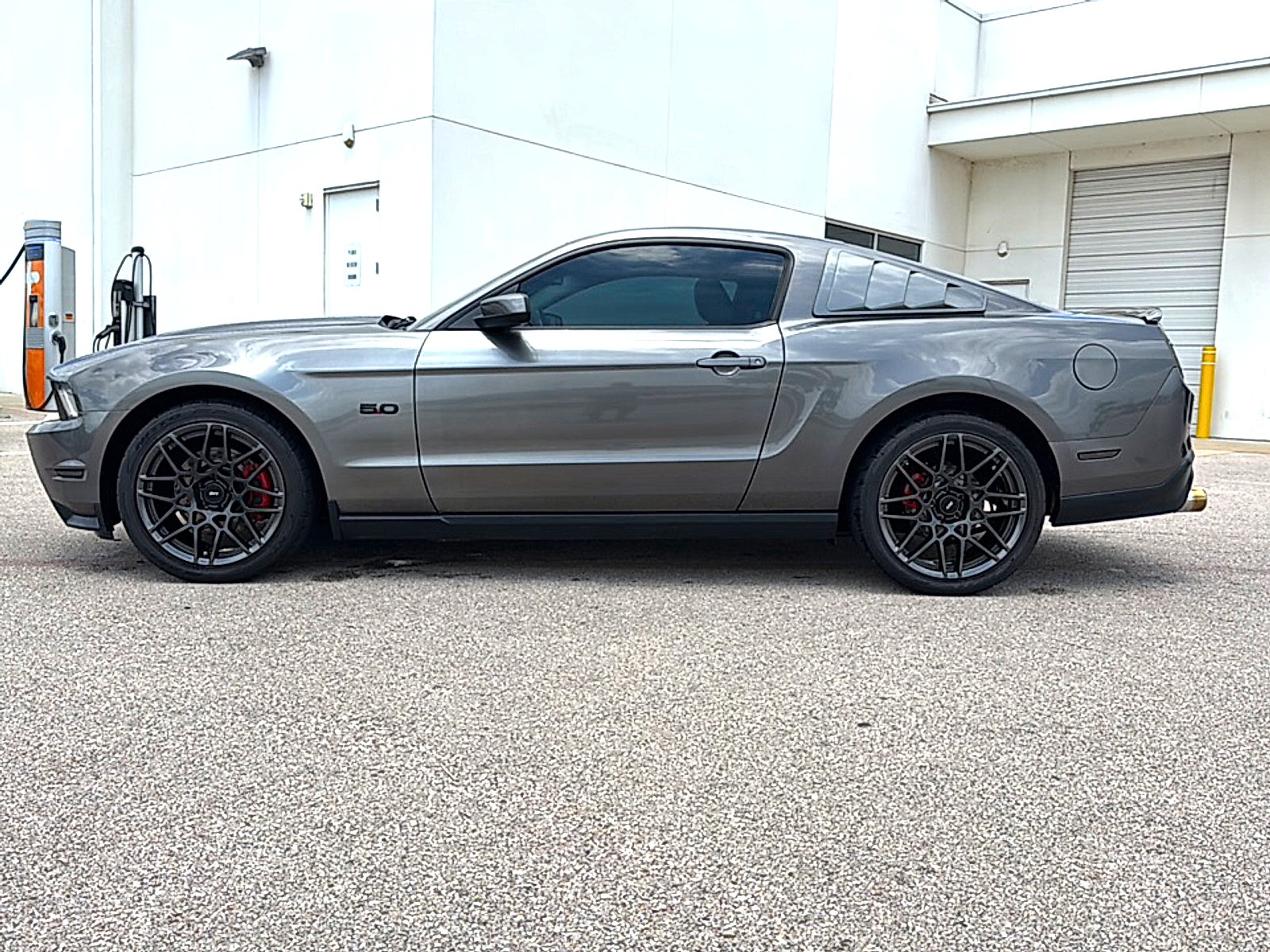 2011 Ford Mustang GT Premium