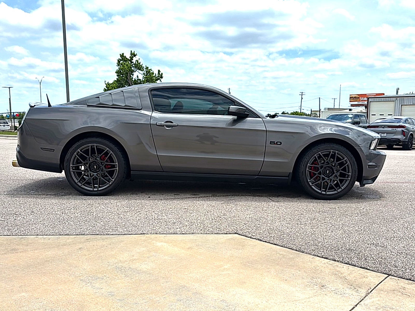 2011 Ford Mustang GT Premium