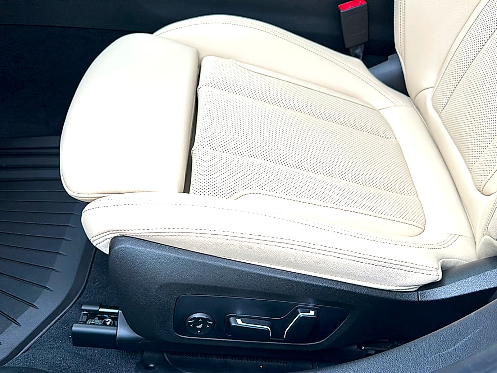 2026 BMW 3 Series 330i NA