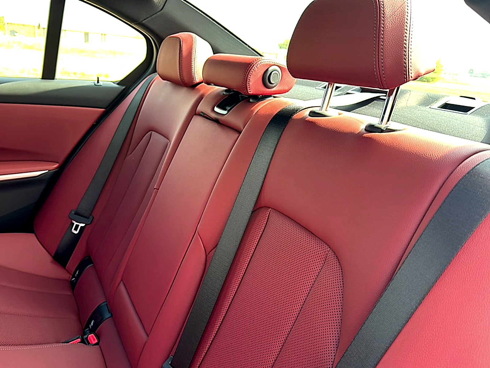 2026 BMW 3 Series 330i NA