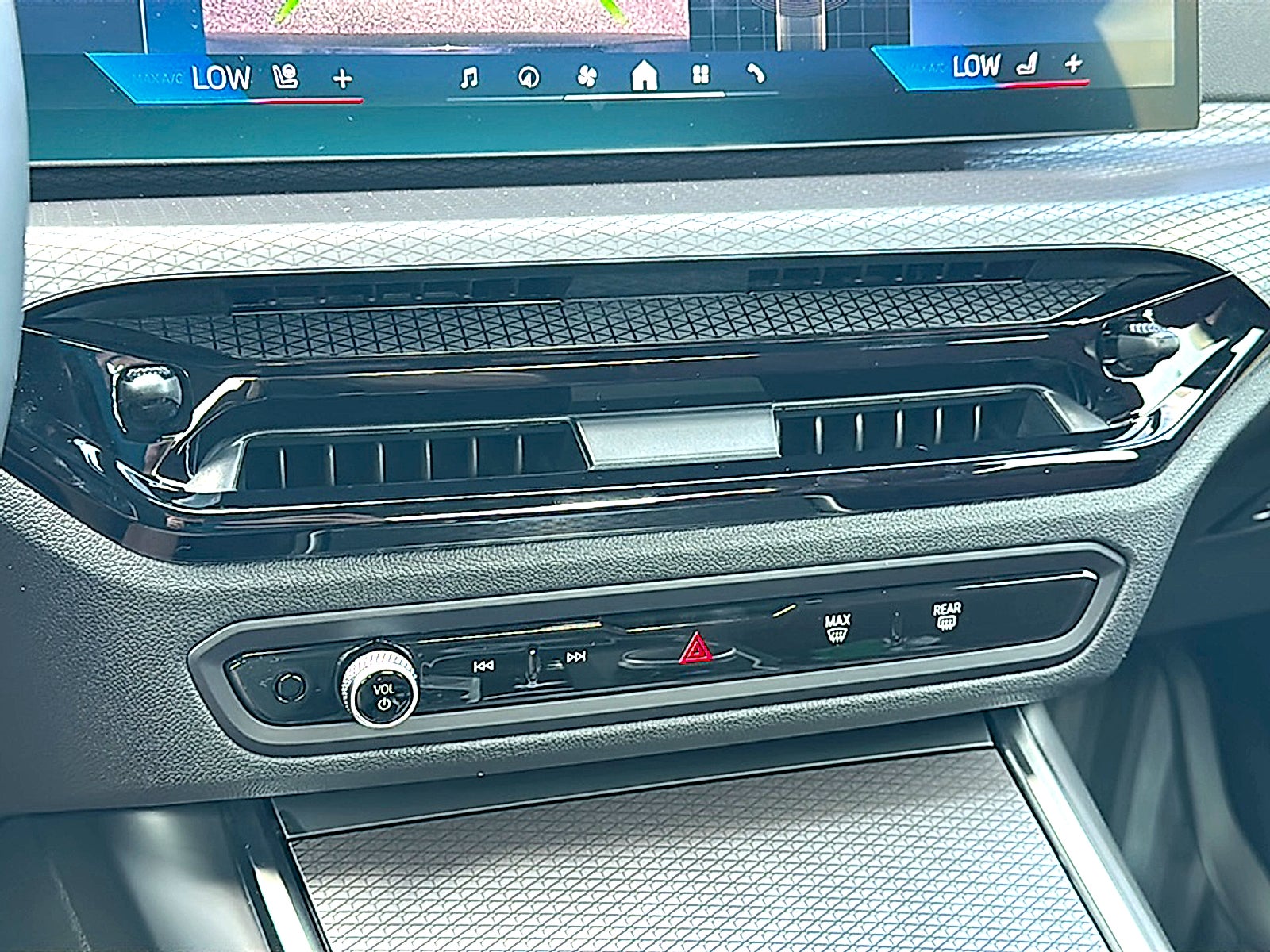 2026 BMW 3 Series 330i NA