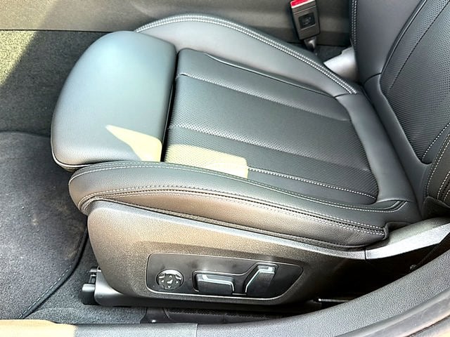 2026 BMW 3 Series 330i NA