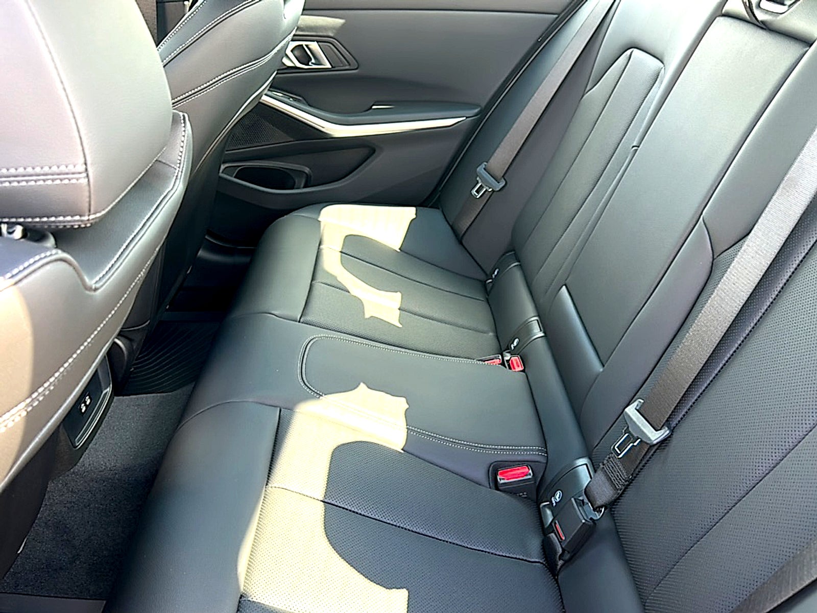 2026 BMW 3 Series 330i NA