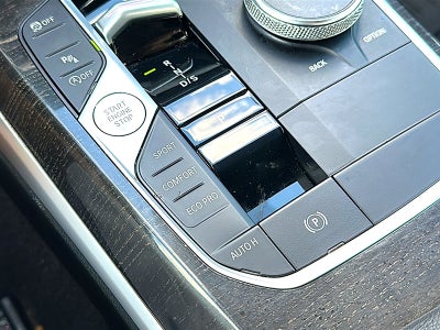 2024 BMW 3 Series 330i