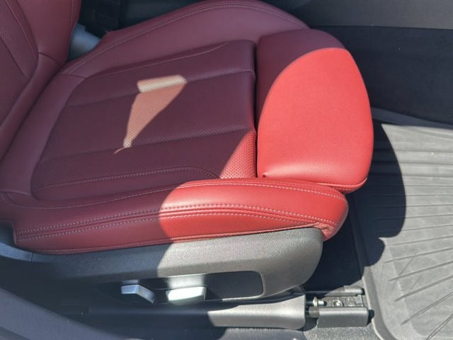 2023 BMW 3 Series 330i
