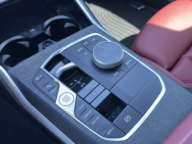 2023 BMW 3 Series 330i