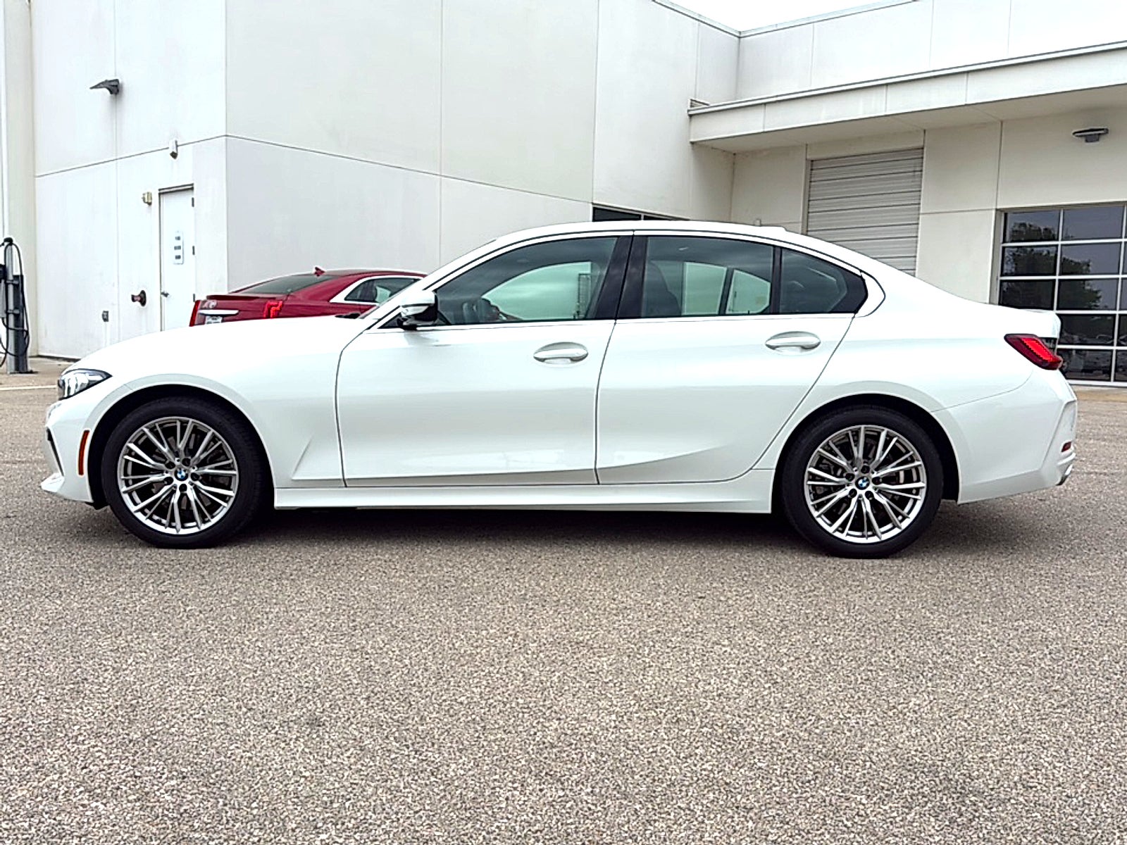 2024 BMW 3 Series 330i