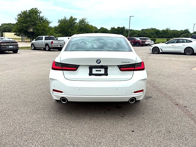 2024 BMW 3 Series 330i