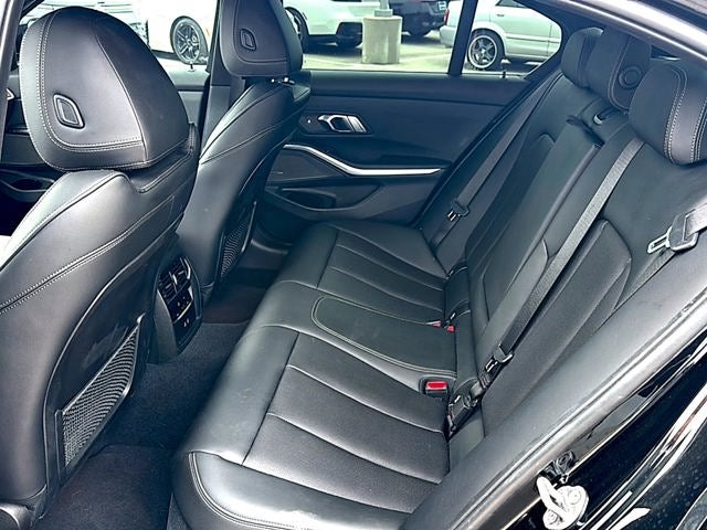 2023 BMW 3 Series 330i