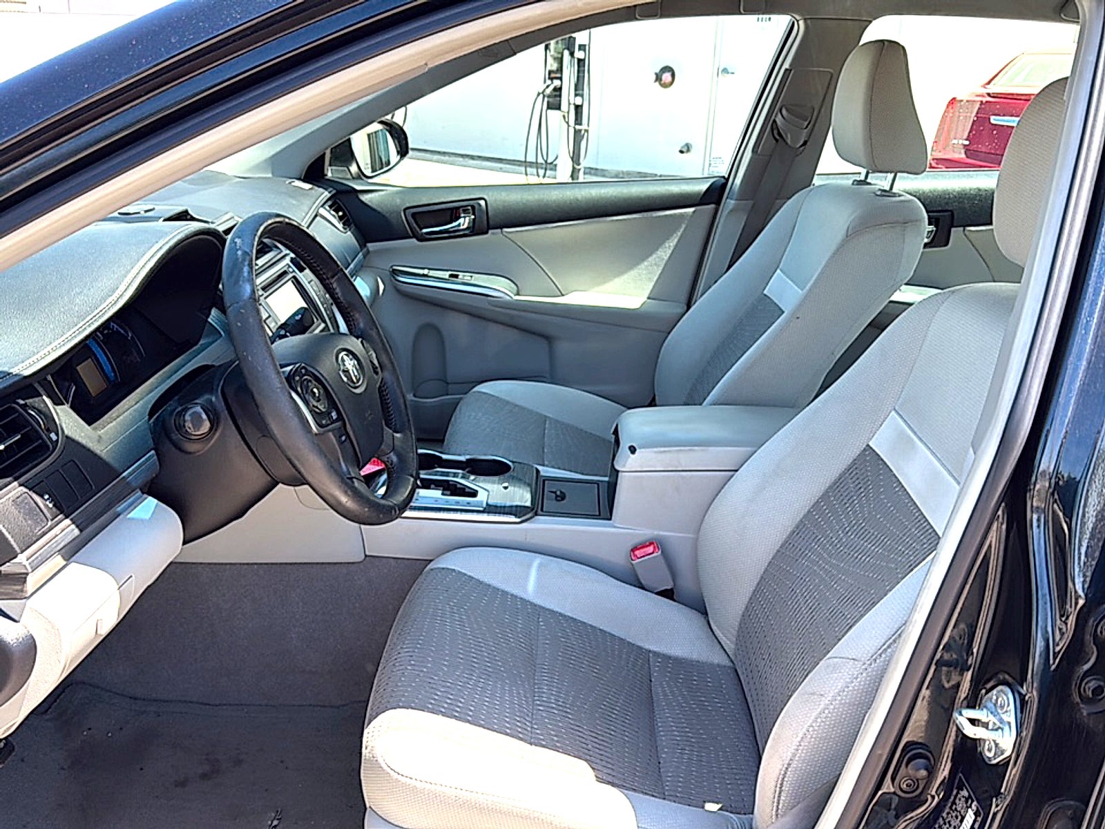 2012 Toyota Camry Hybrid XLE
