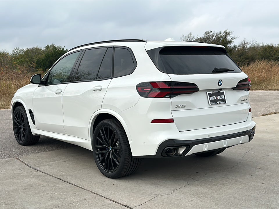 2026 BMW X5 sDrive40i