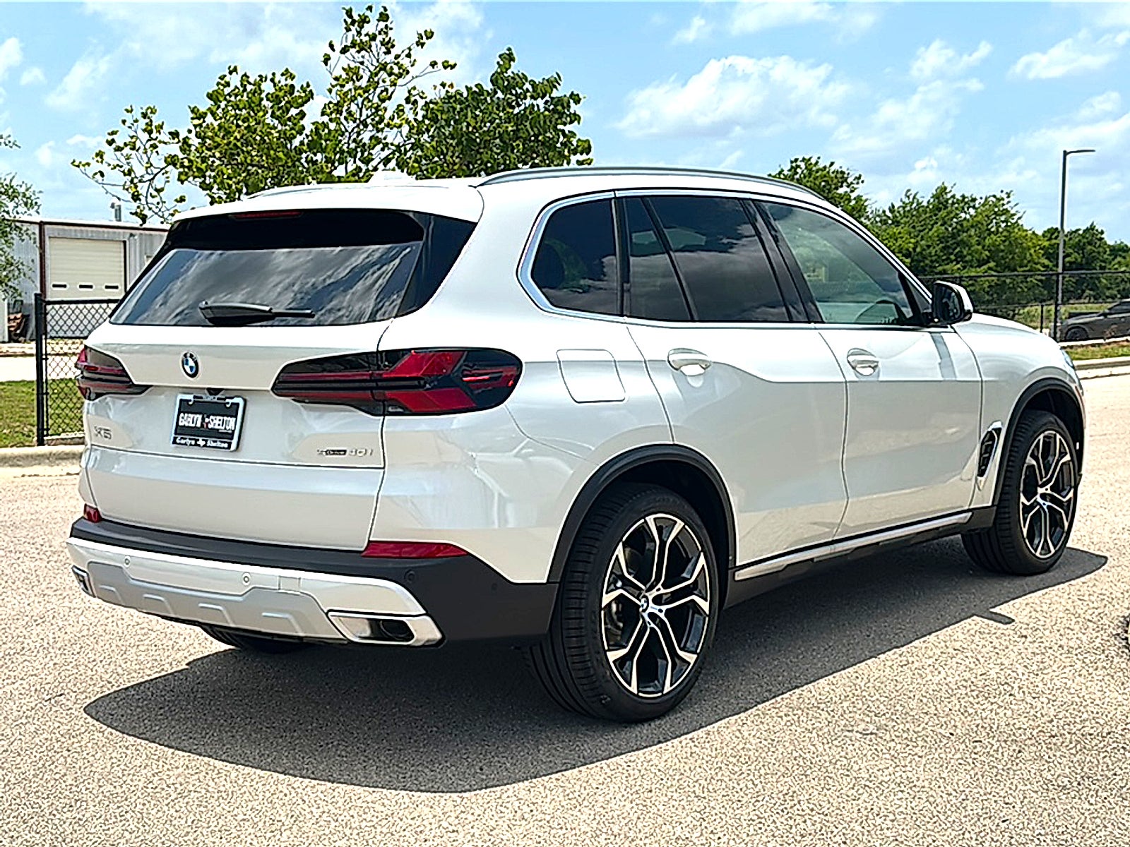 2026 BMW X5 sDrive40i