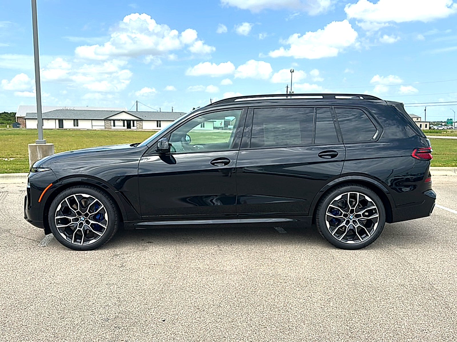 2027 BMW X7 xDrive40i