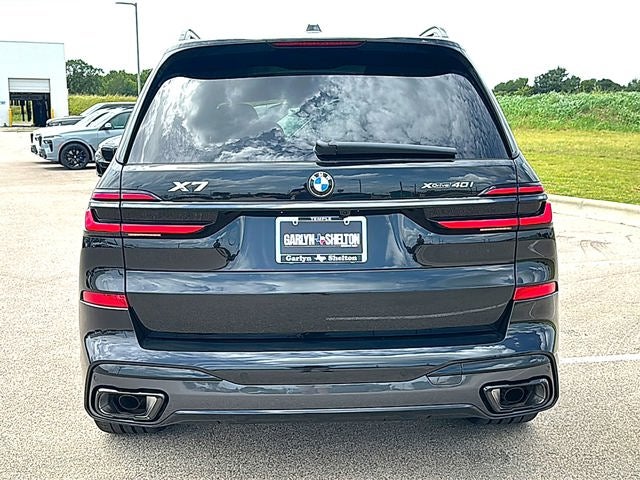2027 BMW X7 xDrive40i