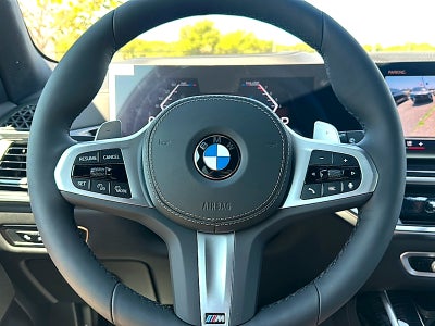2027 BMW X7 xDrive40i