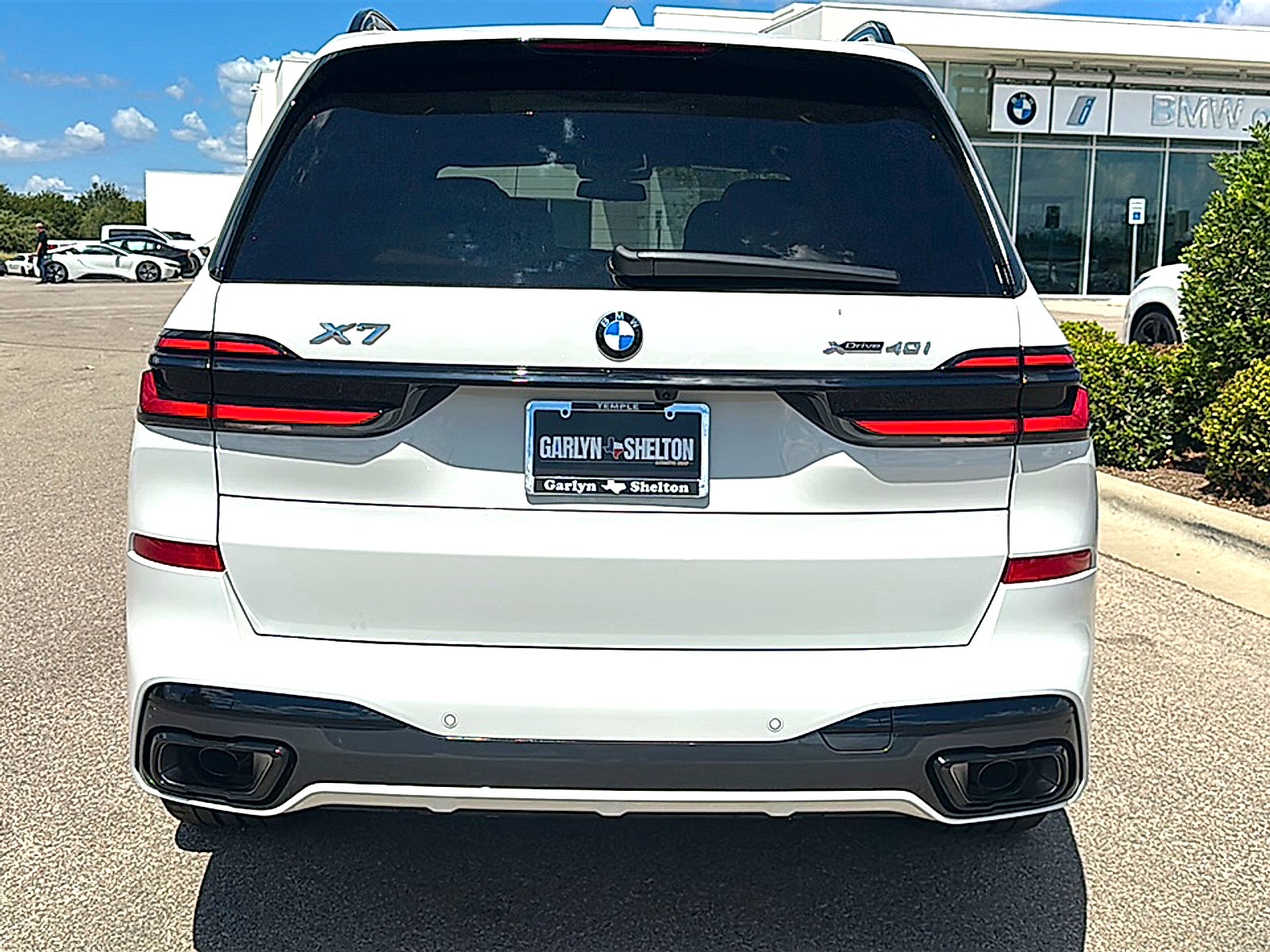 2027 BMW X7 xDrive40i
