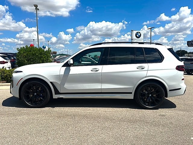 2027 BMW X7 xDrive40i
