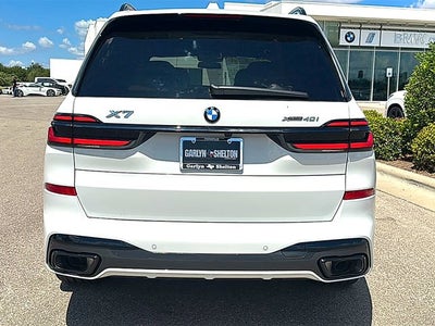 2027 BMW X7 xDrive40i