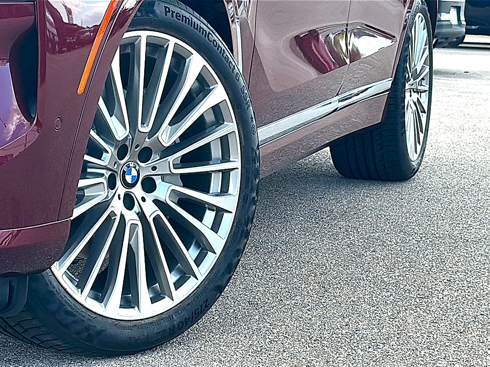 2027 BMW X7 xDrive40i
