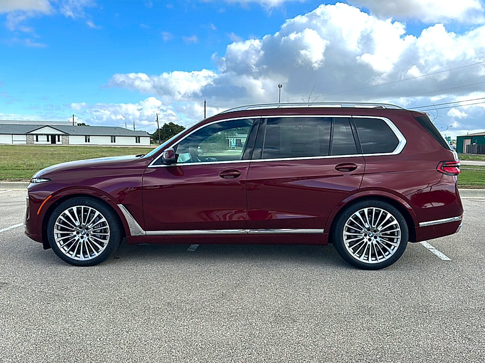 2027 BMW X7 xDrive40i