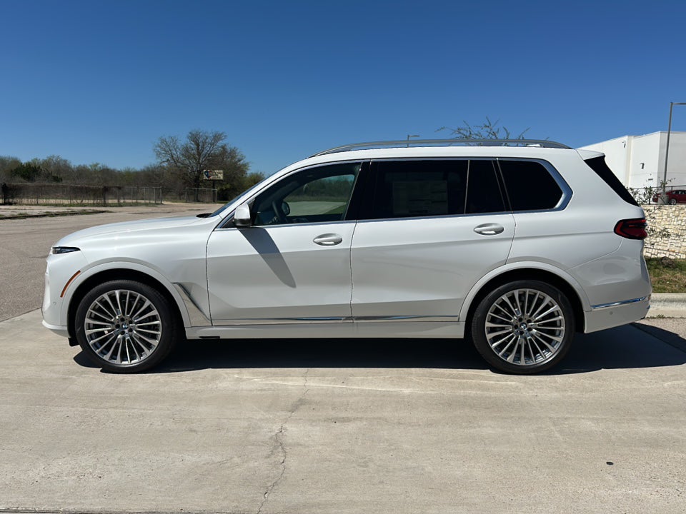 2026 BMW X7 xDrive40i