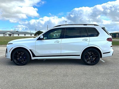 2027 BMW X7 xDrive40i