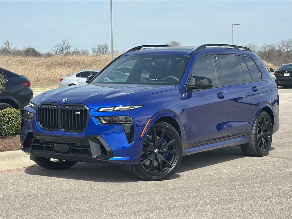 2025 BMW X7 M60i