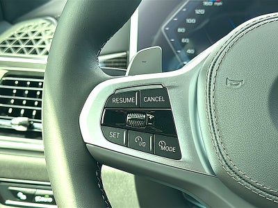 2027 BMW X7 M60i