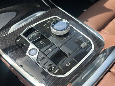 2026 BMW X7 M60i