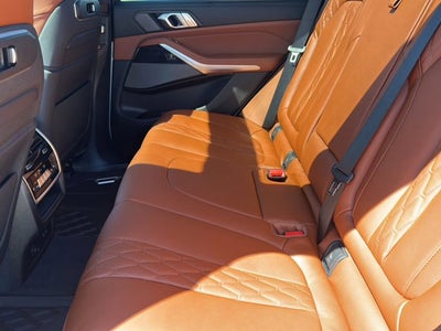 2026 BMW X5 M60i