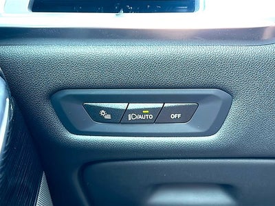 2025 BMW X6 xDrive40i