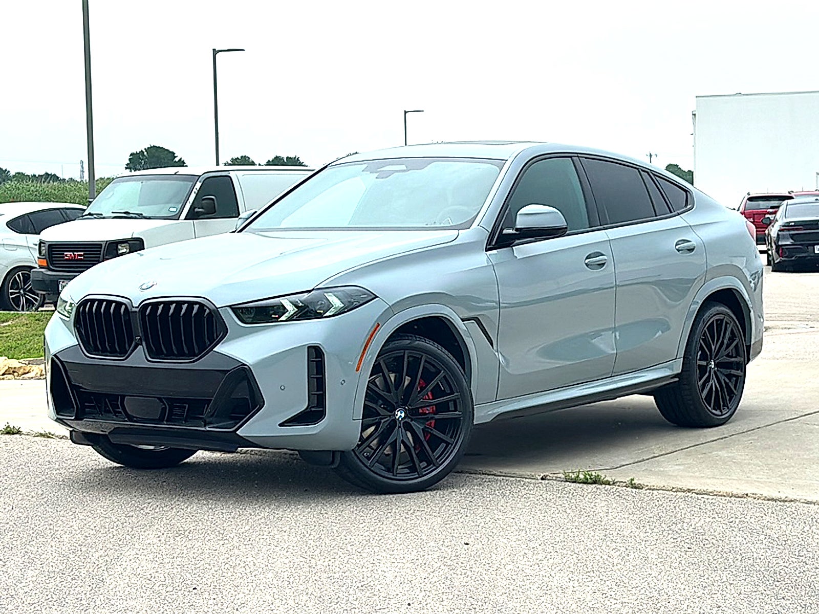 2027 BMW X6 xDrive40i