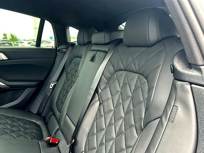 2027 BMW X6 xDrive40i