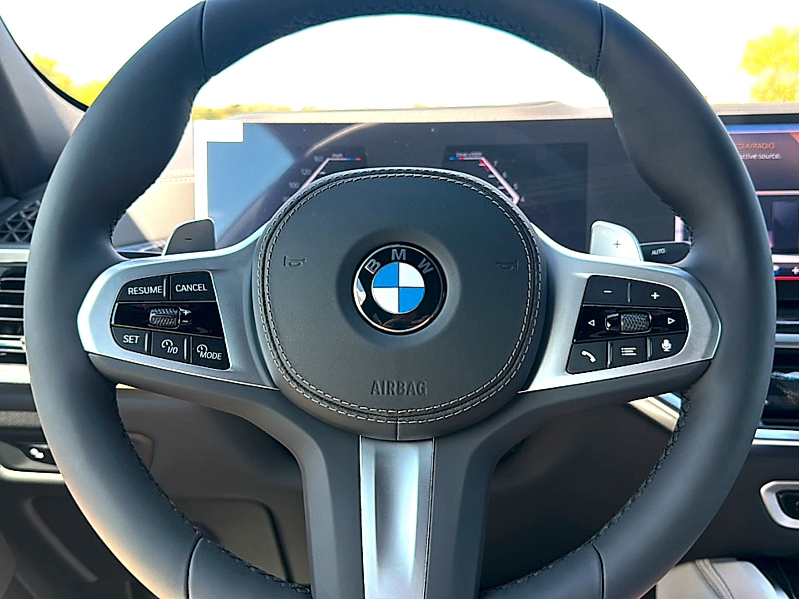 2027 BMW X6 xDrive40i