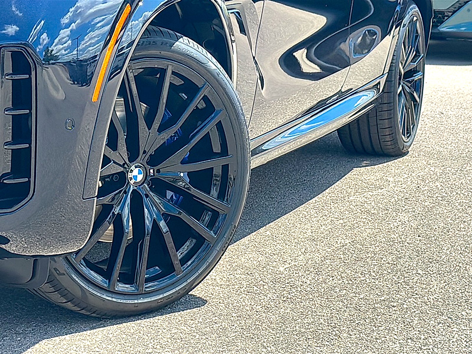 2027 BMW X6 xDrive40i